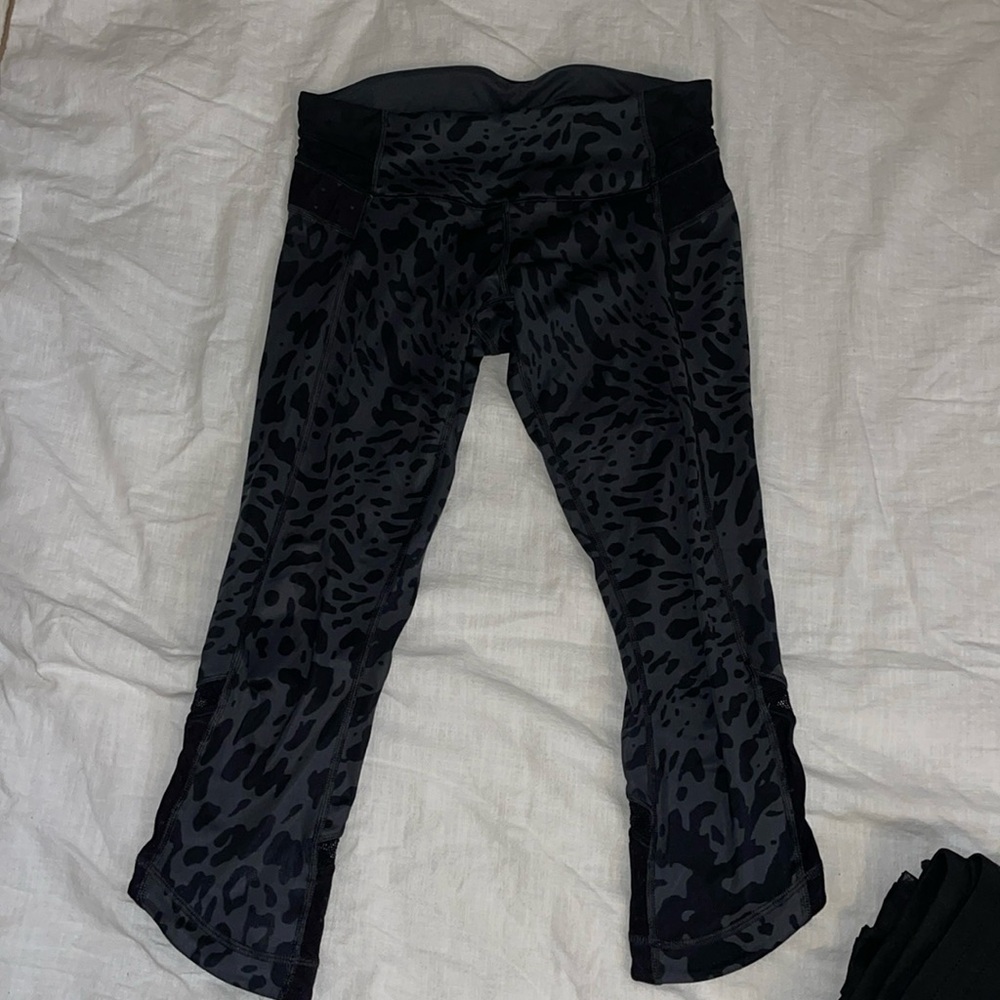 Lululemon capri leggings. Leopard print